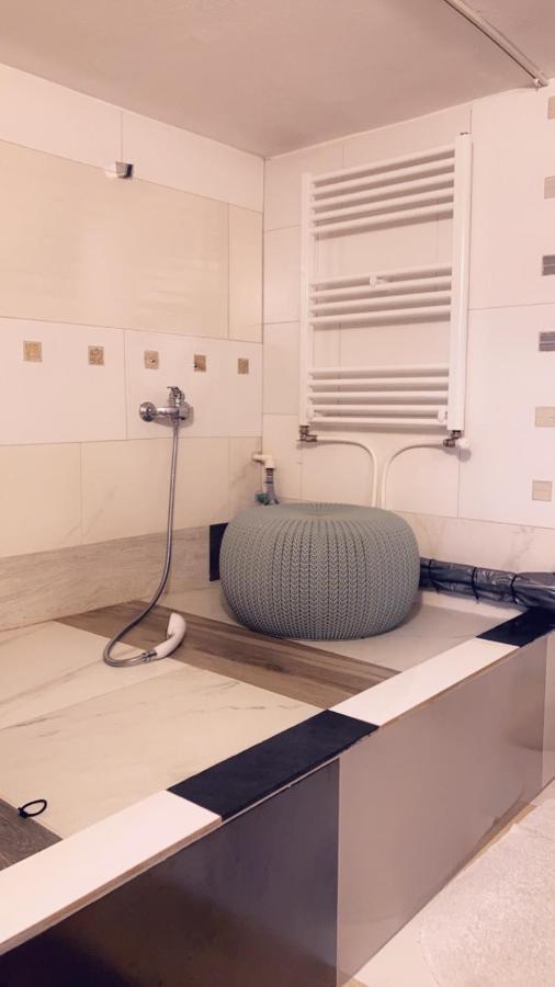 Boutique Suite 2 Cluj-Napoca Luaran gambar